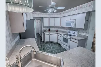 25348 Crestwater Drive, Leesburg, FL 34748 - Photo 19