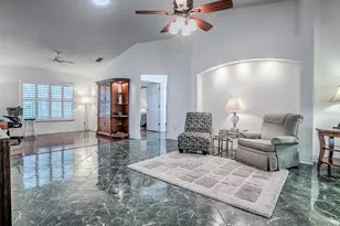 25348 Crestwater Dr, Leesburg, FL 34748 - Photo 13