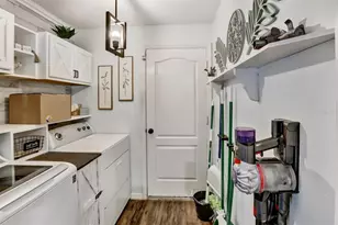 35729 Rose Moss Ave, Leesburg, FL 34788 - Photo 25