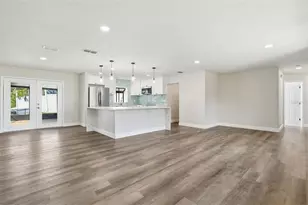 1611 Canal Ct, Tavares, FL 32778 - Photo 13