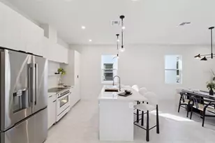 438 Skyfield Ct, Lady Lake, FL 32159 - Photo 7