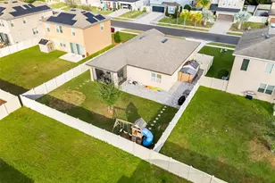 2330 Wadeview Loop, Saint Cloud, FL 34769 - Photo 35