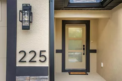 225 Hillside Avenue, Umatilla, FL 32784 - Photo 5