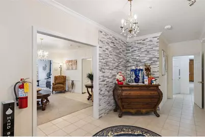 27 S Center Street, Eustis, FL 32726 - Photo 5