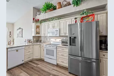 1409 Meadow View Way, Lady Lake, FL 32159 - Photo 25