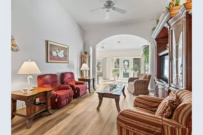 1409 Meadow View Way, Lady Lake, FL 32159 - Photo 13