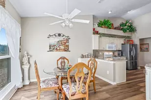 1409 Meadow View Way, Lady Lake, FL 32159 - Photo 21