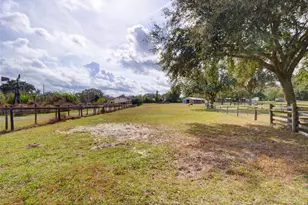 1765 E Co Rd 462, Wildwood, FL 34785 - Photo 35