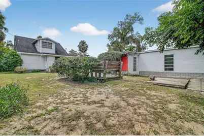 1803 E Orange Avenue, Eustis, FL 32726 - Photo 5