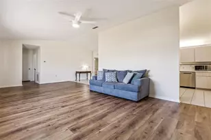 17960 SE 108th Ct, Summerfield, FL 34491 - Photo 9