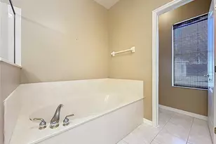 2535 New Castle Ct, Clermont, FL 34711 - Photo 29