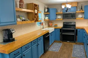 39742 Gella Way, Lady Lake, FL 32159 - Photo 25