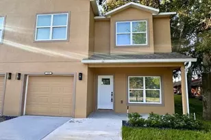 250 E Collins St, Umatilla, FL 32784 - Photo 1