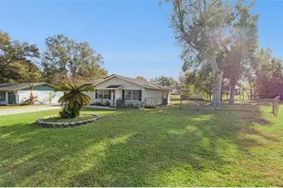 314 E Primrose Lane, Lady Lake, FL 32159 - Photo 3
