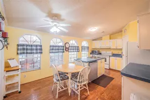 37510 Quail Ridge Cir, Leesburg, FL 34788 - Photo 17