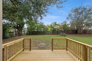 520 W Charlotte Ave, Eustis, FL 32726 - Photo 33