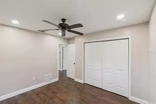 520 W Charlotte Ave, Eustis, FL 32726 - Photo 21