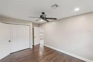 520 W Charlotte Ave, Eustis, FL 32726 - Photo 25