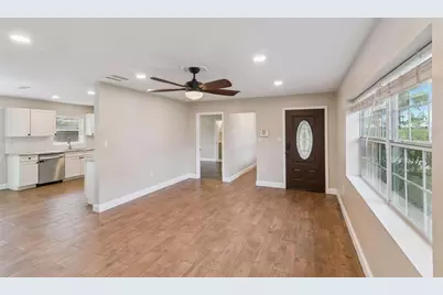 520 W Charlotte Avenue, Eustis, FL 32726 - Photo 7