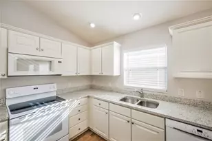 2294 Trailwinds Terrace, The Villages, FL 32162 - Photo 5