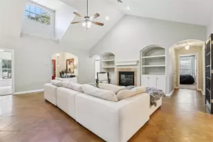 22301 Coronado Somerset Dr, Sorrento, FL 32776 - Photo 15