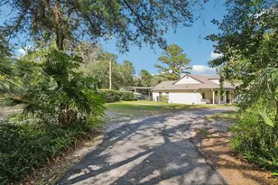 22301 Coronado Somerset Dr, Sorrento, FL 32776 - Photo 9