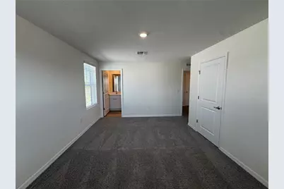 8401 Gower Trail, Wildwood, FL 34785 - Photo 9