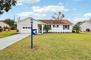 1605 Selkirk Dr, Leesburg, FL 34788 - Photo 1