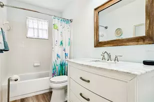 1605 Selkirk Dr, Leesburg, FL 34788 - Photo 15