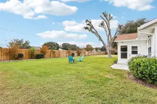 1605 Selkirk Dr, Leesburg, FL 34788 - Photo 29