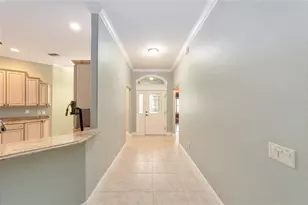 565 Society Hill Cir, The Villages, FL 32162 - Photo 5