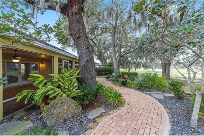 565 Society Hill Circle, The Villages, FL 32162 - Photo 53