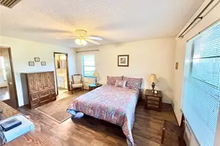 33312 Coventry Dr, Leesburg, FL 34788 - Photo 17