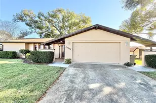 33312 Coventry Dr, Leesburg, FL 34788 - Photo 29