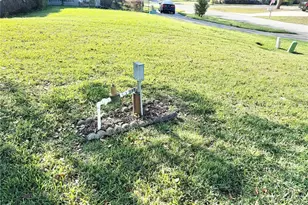 33312 Coventry Dr, Leesburg, FL 34788 - Photo 27