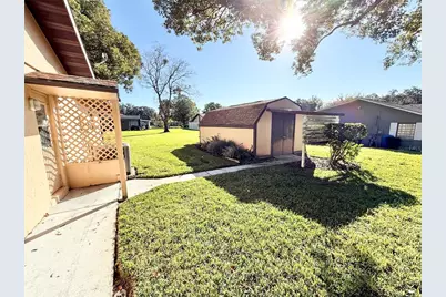 33312 Coventry Drive, Leesburg, FL 34788 - Photo 9