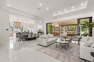 15600 Pendio Dr, Bella Collina, FL 34756 - Photo 5