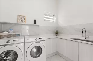 15600 Pendio Dr, Bella Collina, FL 34756 - Photo 43