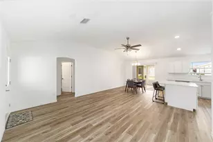 1312 Landeros Ln, The Villages, FL 32159 - Photo 5