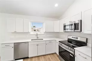 1312 Landeros Ln, The Villages, FL 32159 - Photo 15