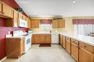 438 Grovewood Pl, The Villages, FL 32162 - Photo 27