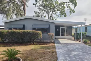 710 Coachman Dr, Leesburg, FL 34748 - Photo 1