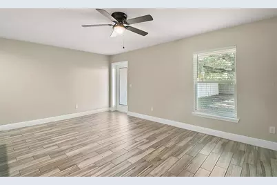 444 Fahnstock Street, Eustis, FL 32726 - Photo 3