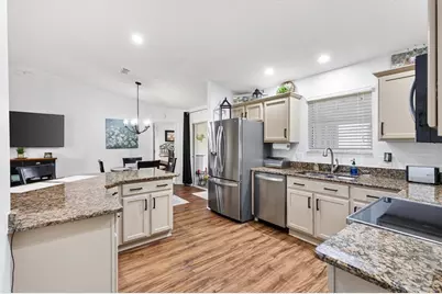 964 Kingmont Terrace, The Villages, FL 32162 - Photo 9