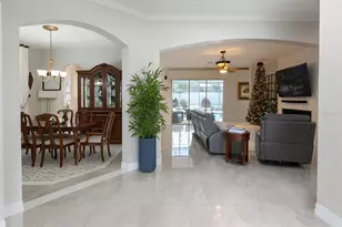 4057 Shawn Cir, Orlando, FL 32826 - Photo 11