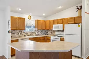 3499 Auburndale Ave, The Villages, FL 32162 - Photo 19