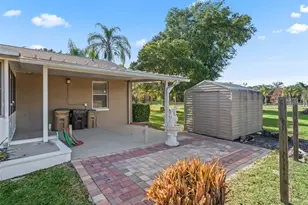 16121 SE Hwy 42, Weirsdale, FL 32195 - Photo 37