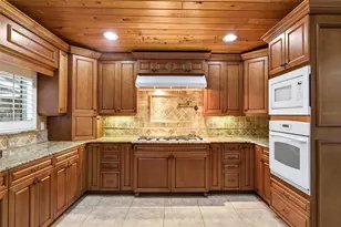 2218 River Ridge Rd, Deland, FL 32720 - Photo 9