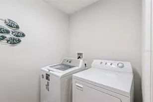 120 E Croton Way, Howey in the Hills, FL 34737 - Photo 17