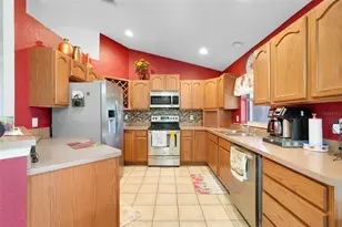13330 Georgia Ave, Astatula, FL 34705 - Photo 5
